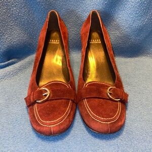 Stuart Weitzman size 8.5 ladies heels